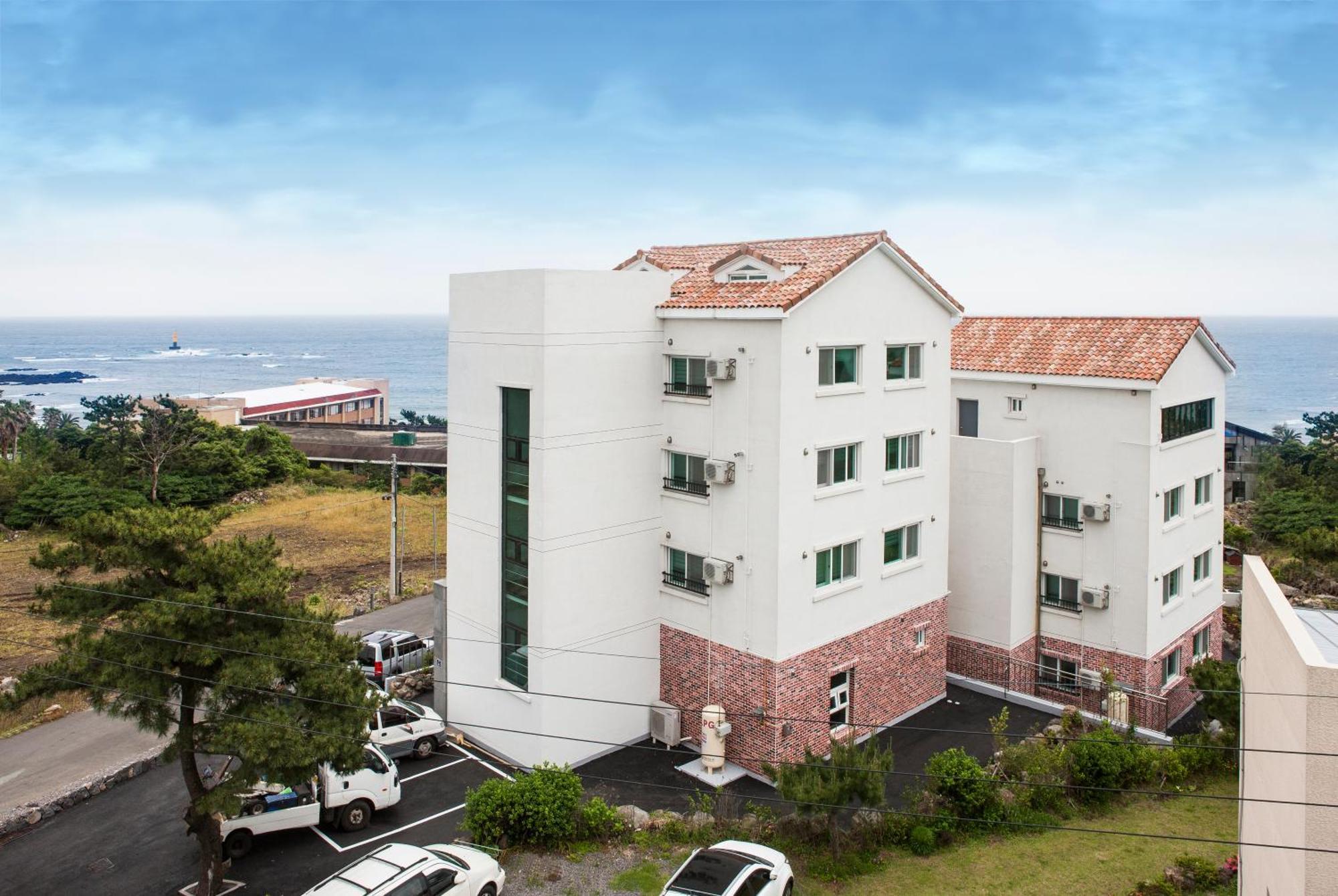 Jeju Aria Pension Екстер'єр фото